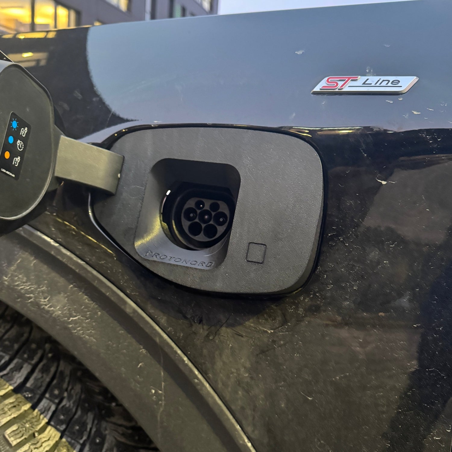 Ford Explorer Plug - In Hybrid - Snow cover - Protonord.eu