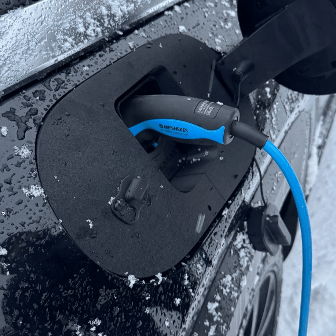 Mazda MX - 30 - Snow cover - Protonord.eu