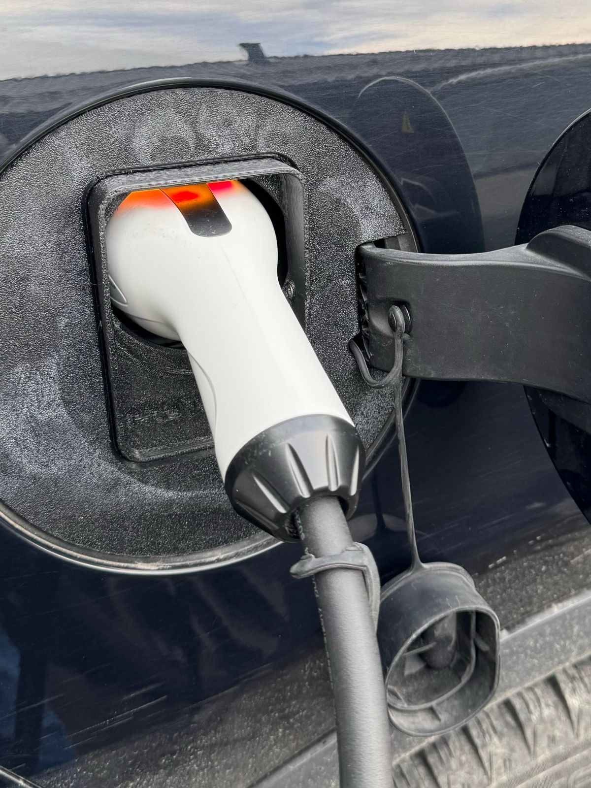 BYD TANG EV - Weather and Snow Cover for Charging Port