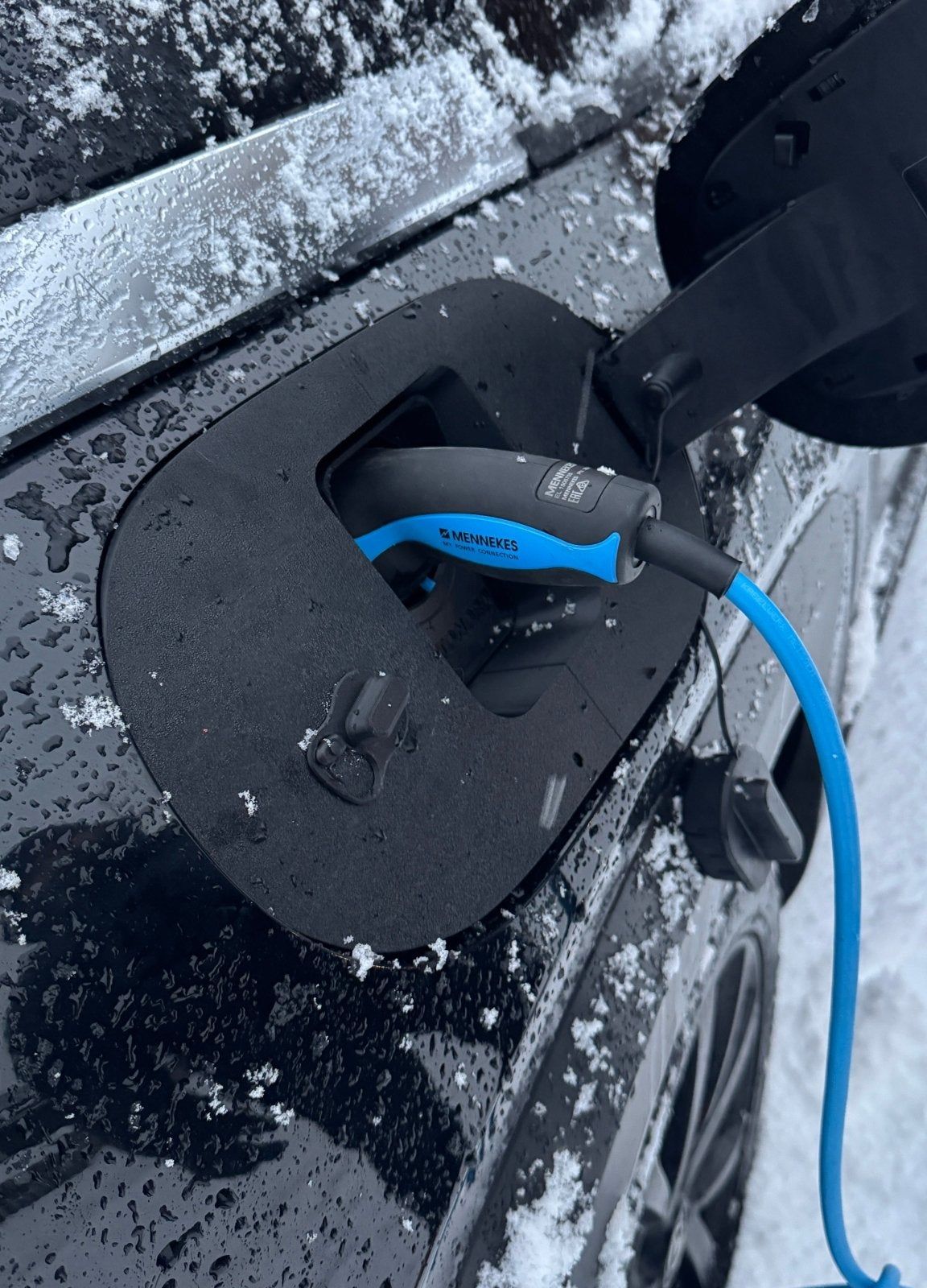 Mazda MX-30 - Weather and Snow Cover for Charging Port
