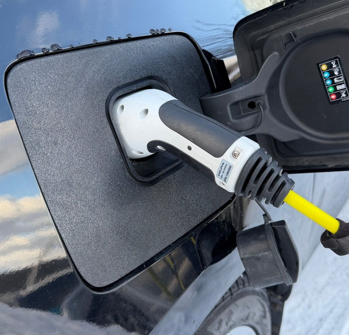 BMW I3 REx (I01) 2013-2022 - Weather and Snow Cover for Charging Port