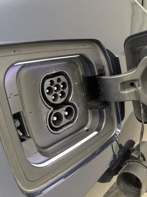 BMW I3 REx (I01) 2013-2022 - Weather and Snow Cover for Charging Port