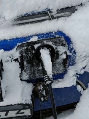Kia E-soul - Weather and Snow Cover for Charging Port