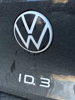 VolksWagen ID.3 - Weather and Snow Cover for Charging Port