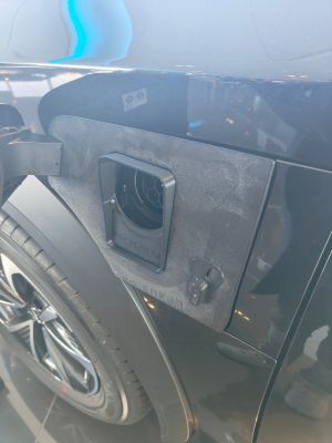 Lexus RZ - Weather and Snow Cover for Charging Port
