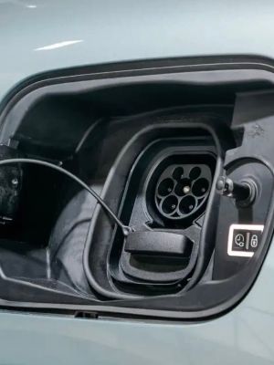 Citroen eC4 X - Weather and Snow Cover for Charging Port
