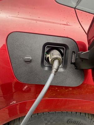 BMW iX2 2024+ - Weather and Snow Cover for Charging Port