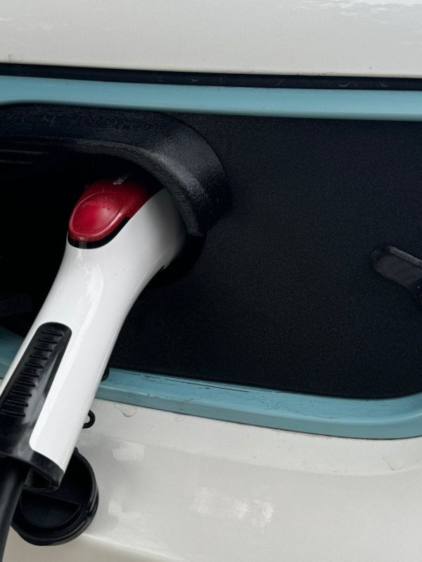 Product Kia Soul - Weather and Snow Cover for Charging Port Image