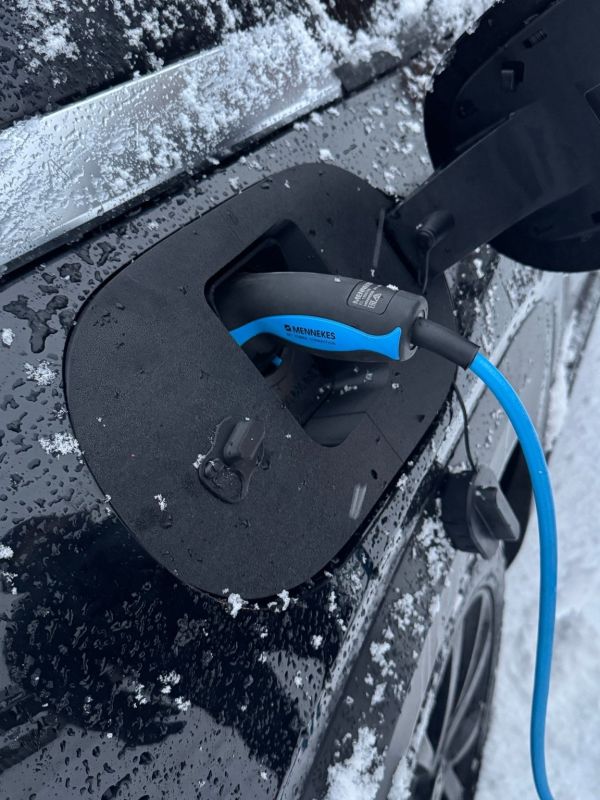 Product Mazda MX-30 - Weather and Snow Cover for Charging Port Image