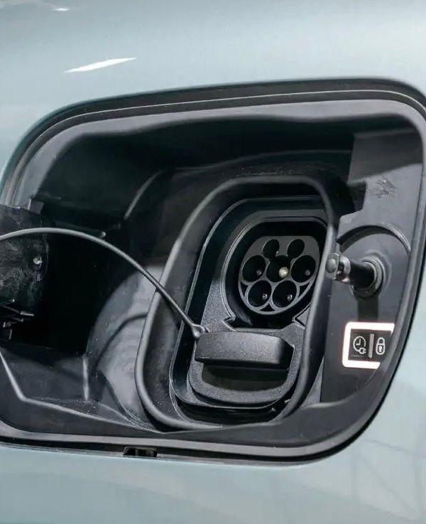 Product Citroen eC4 X - Weather and Snow Cover for Charging Port Image
