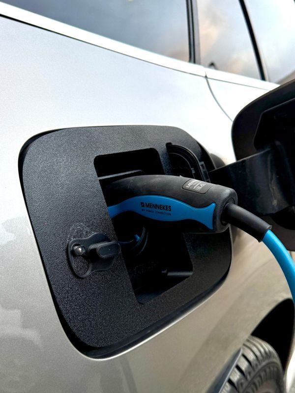 Product Mercedes EQC V2 - Weather and Snow Cover for Charging Port Image